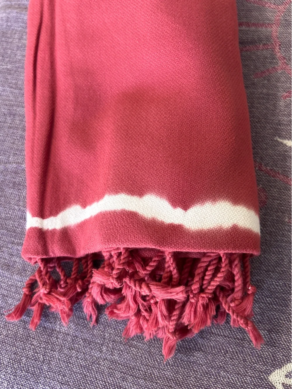 Festival Travel Towel Tie Dye Burgundy Red White 36 x 65 NEW